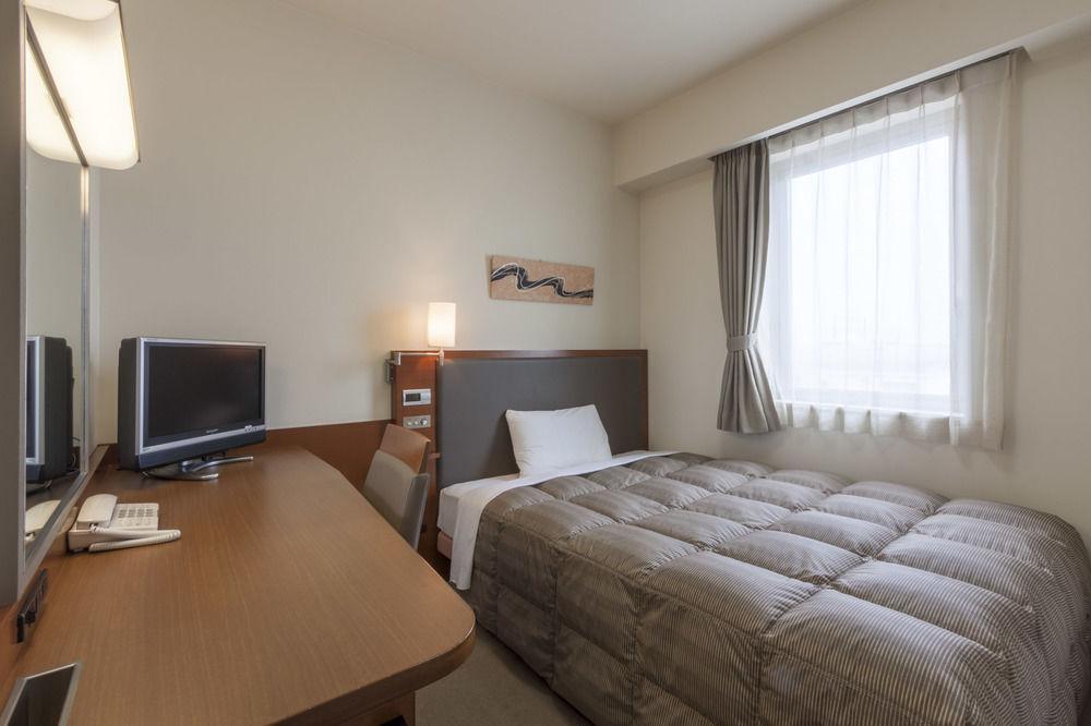 Comfort Hotel Toyama Station Buitenkant foto