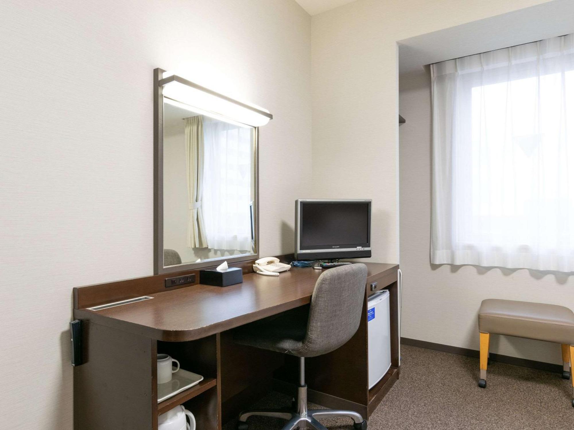 Comfort Hotel Toyama Station Buitenkant foto